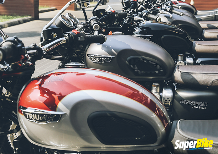 รีวิว Triumph Bonneville T120 & Thruxton R