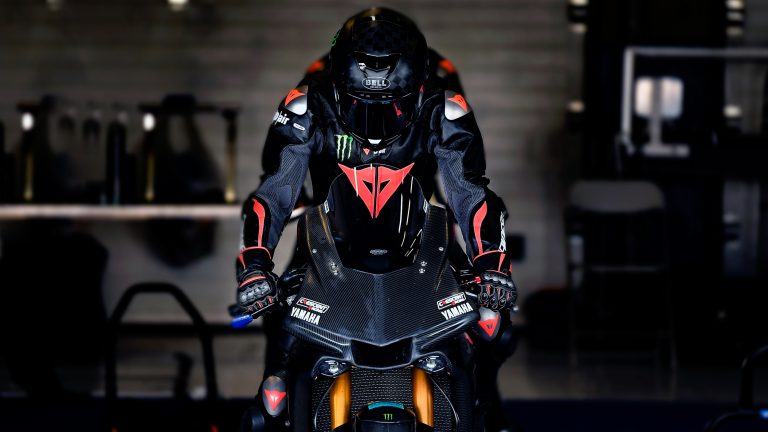 นักแข่ง F1 ลองซิ่ง Yamaha R1